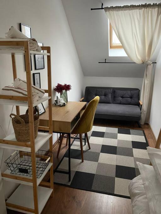 Apartament La Casa Тимишоара Экстерьер фото